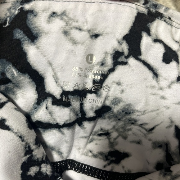 Women’s Size Large White/Black Marble Pattern High Waisted Yoga Pants w Pockets - Picture 8 of 8